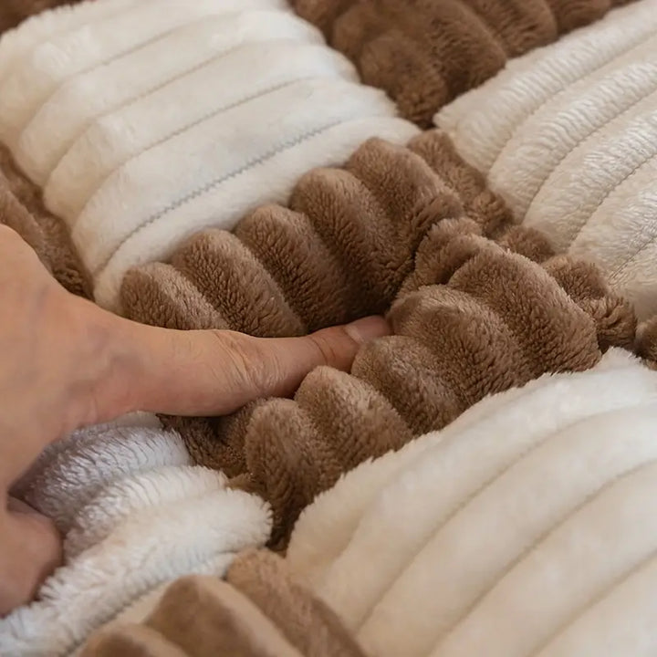 Château Plush Sofa Cover