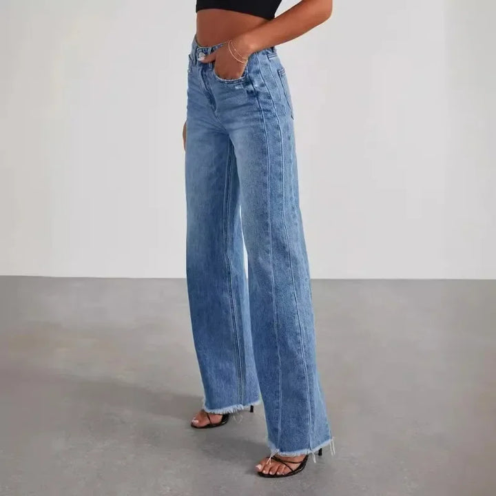 Isla Frayed Hem Jeans